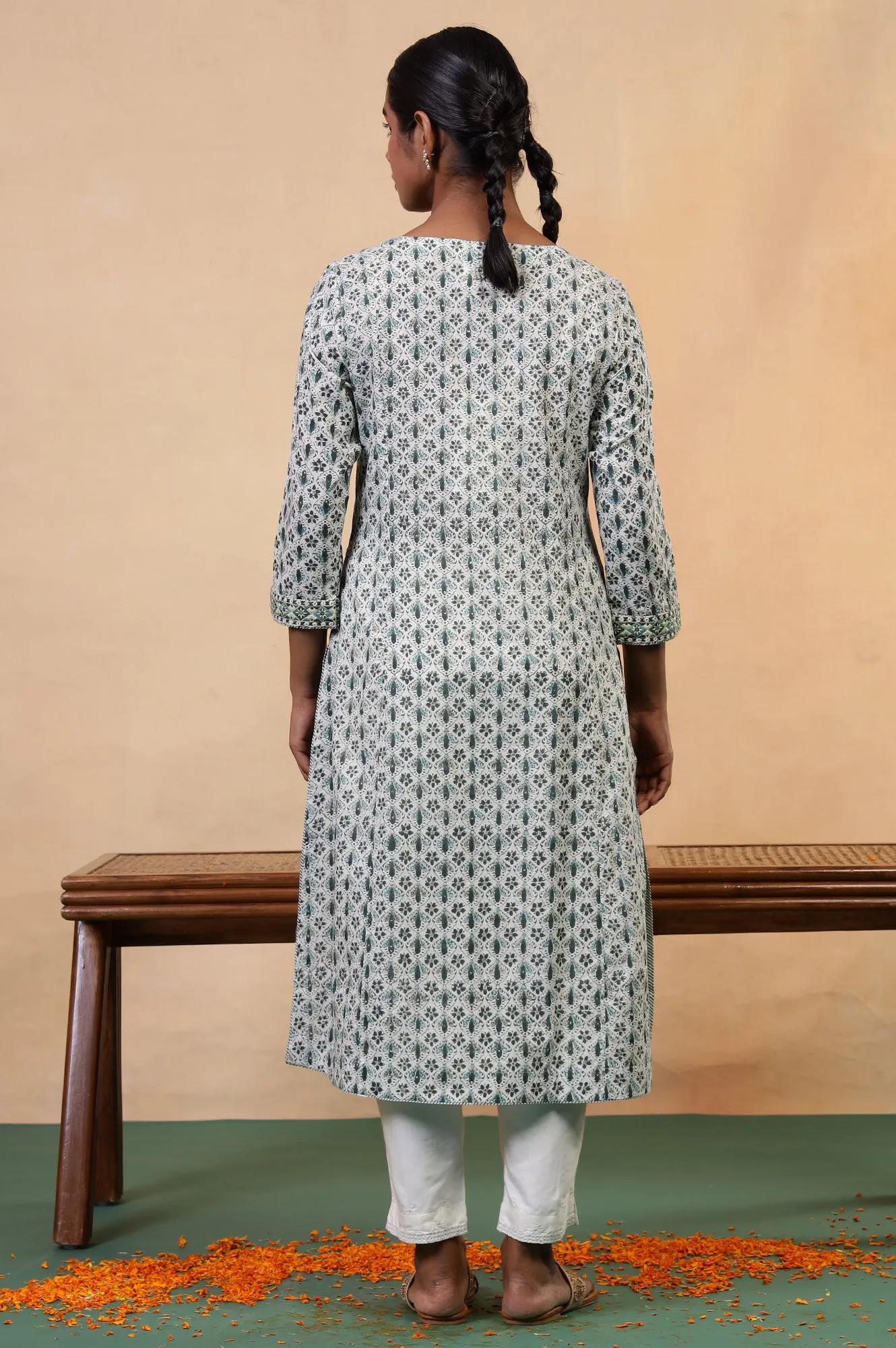 Folksong Pearl White Floral Mirror Work Cotton Straight Kurta